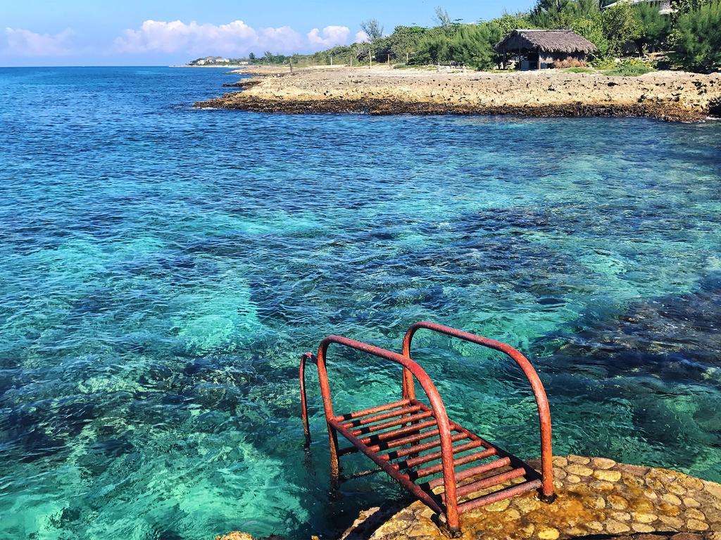 The Westender Inn Negril Bagian luar foto