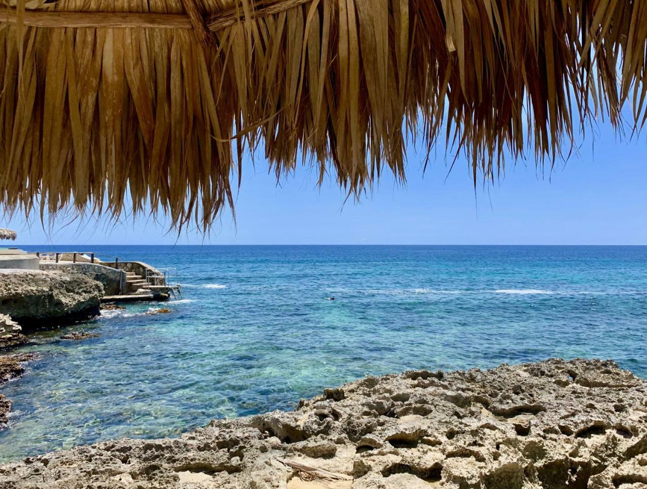 The Westender Inn Negril Bagian luar foto