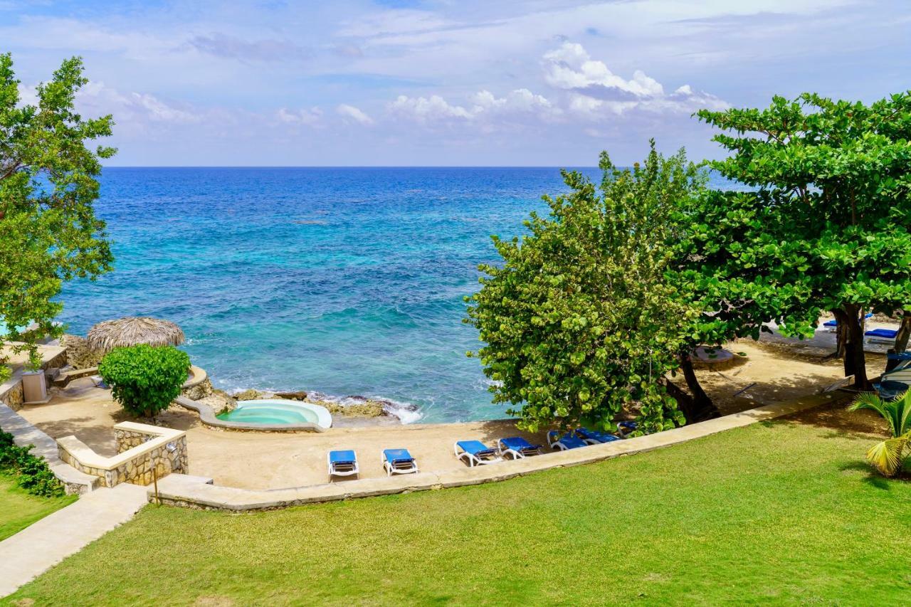 The Westender Inn Negril Bagian luar foto